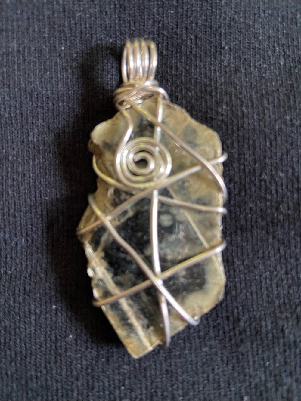 Handcrafted Black and Tan Mica Sterling Sterling Wire-Wrapped Pendant